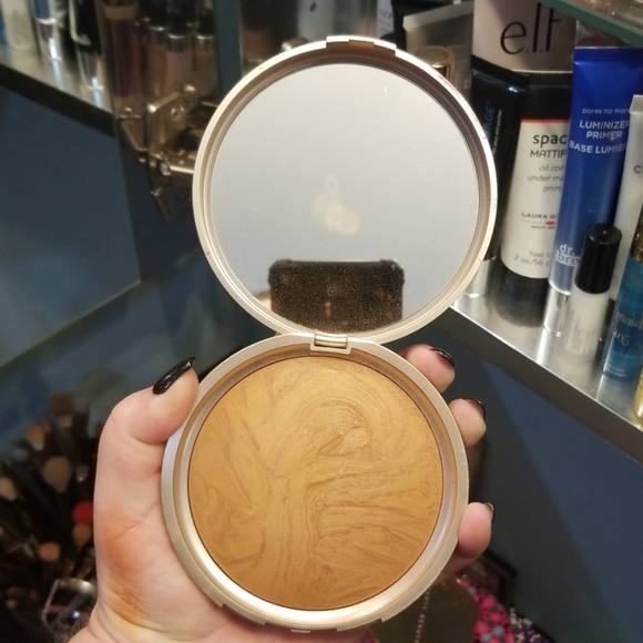 Makeup Bundle - Picture 2 of 5